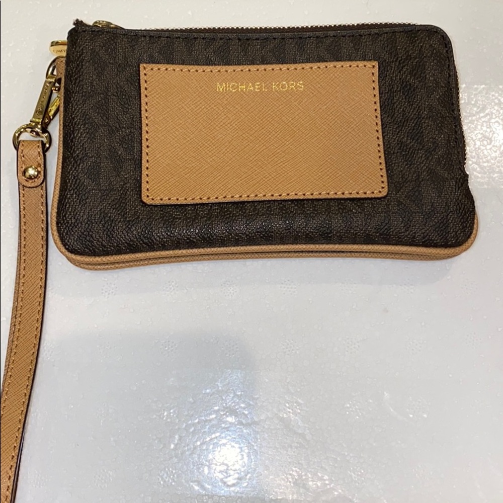 Michael Kors Wallet / Bag / Purse